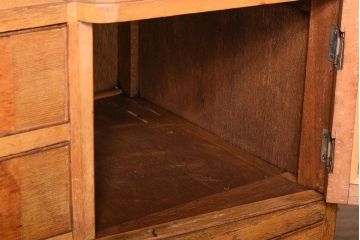 レトロ家具　ダイヤガラス入り!昭和レトロなアンティークチェスト