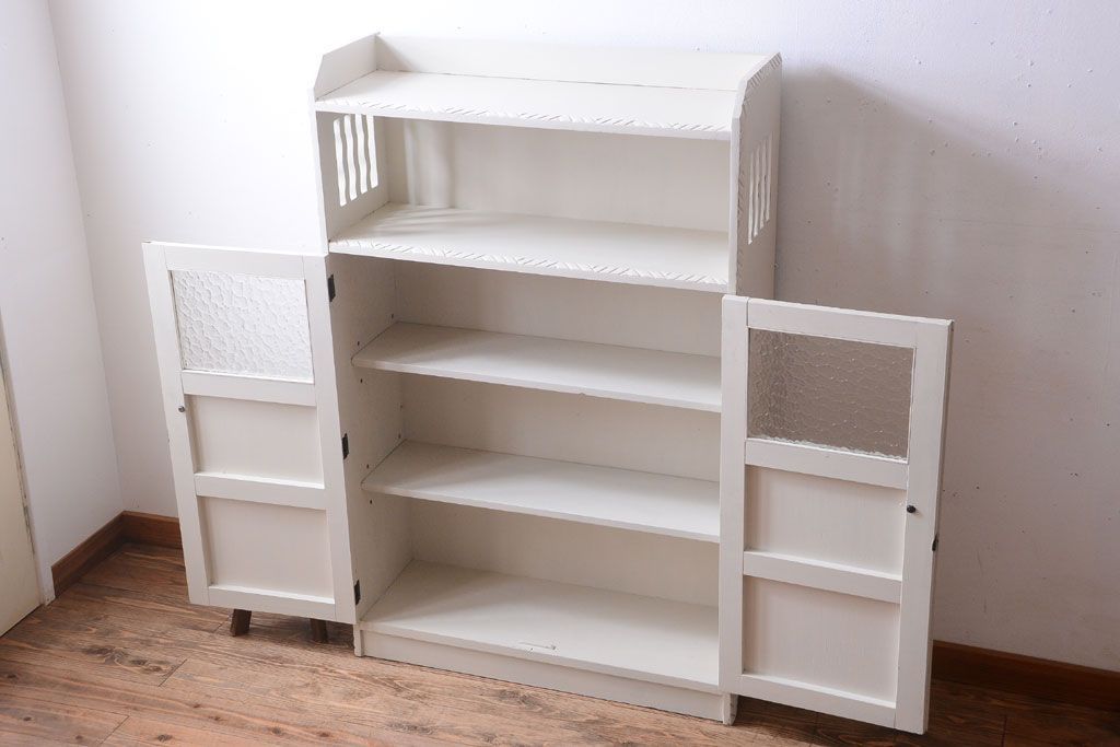 アンティーク家具　アンティークペイント　おしゃれな本箱(ブックケース)