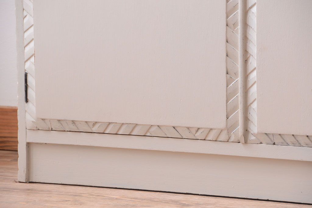 アンティーク家具　アンティークペイント　おしゃれな本箱(ブックケース)