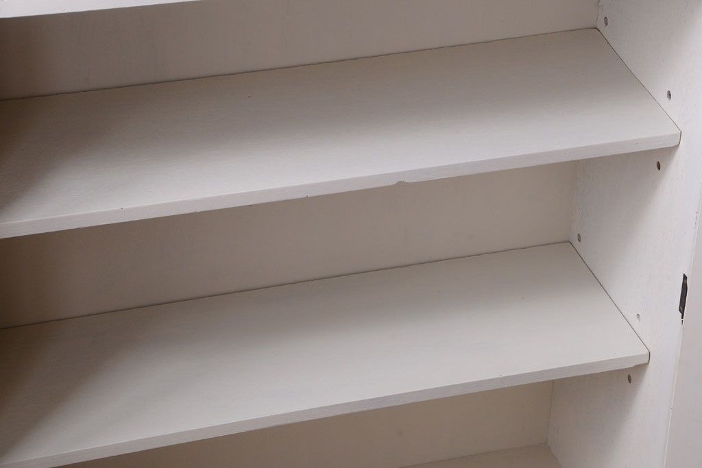 アンティーク家具　アンティークペイント　おしゃれな本箱(ブックケース)