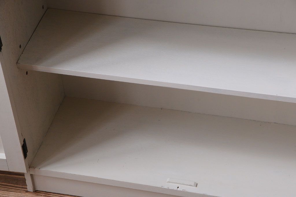 アンティーク家具　アンティークペイント　おしゃれな本箱(ブックケース)