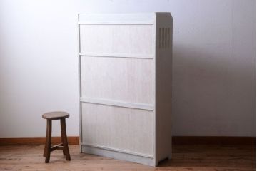 アンティーク家具　アンティークペイント　おしゃれな本箱(ブックケース)