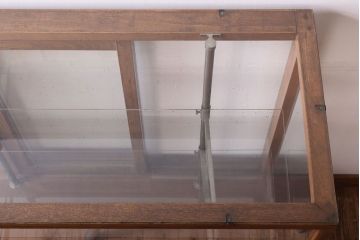 レトロ家具　Rガラス!昭和レトロな脚付きガラスケース