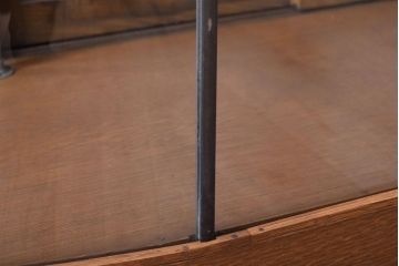 レトロ家具　Rガラス!昭和レトロな脚付きガラスケース