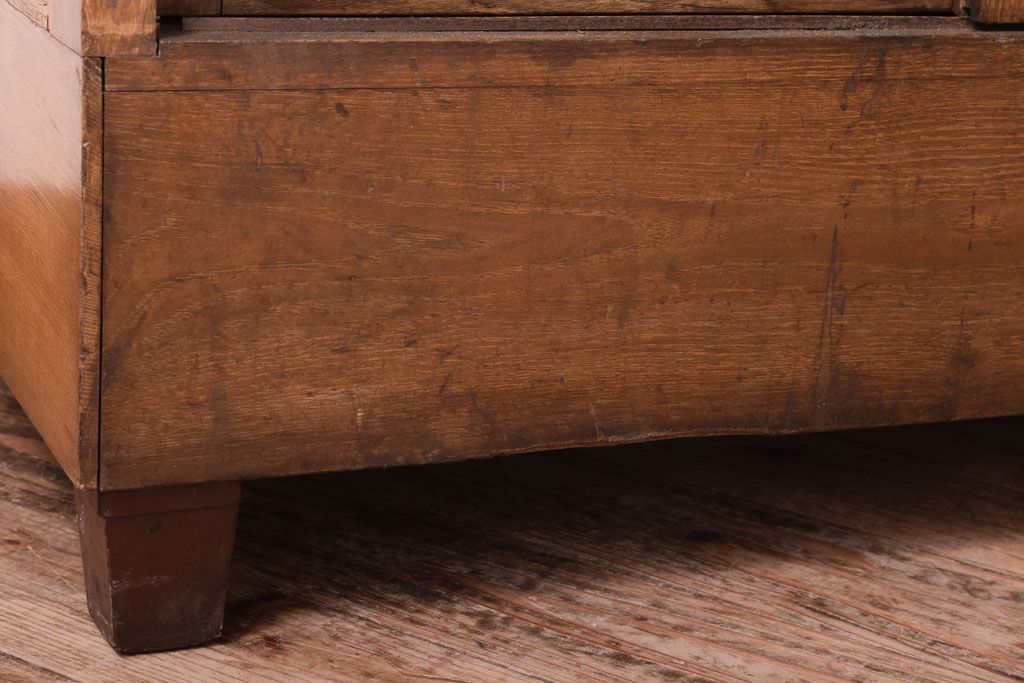 レトロ家具　Rガラス!昭和レトロな脚付きガラスケース