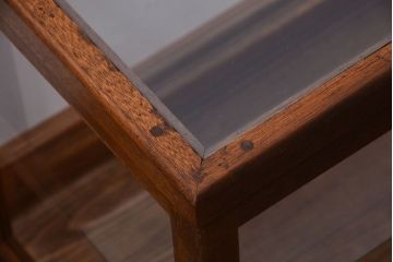 アンティーク家具　和製アンティーク　古い木製の背の低いガラスケース(ローボード)(2)