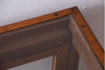 アンティーク家具　和製アンティーク　古い木製の背の低いガラスケース(ローボード)(2)