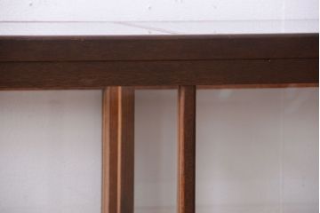 アンティーク家具　和製アンティーク　古い木製の背の低いガラスケース(ローボード)(2)