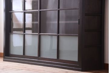 アンティーク家具　古民具・骨董　明治〜大正期　大ぶりでモダンなガラス戸収納棚