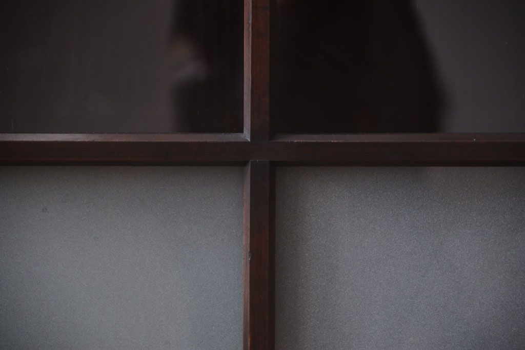 アンティーク家具　古民具・骨董　明治〜大正期　大ぶりでモダンなガラス戸収納棚