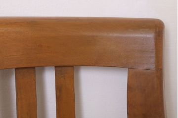 レトロ家具　ブナ材製!クッション座面　レトロな背もたれ付回転イス