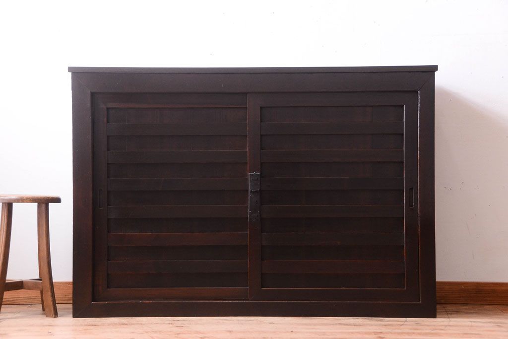 アンティーク家具　アンティーク　四尺　和モダンな収納箪笥サイドボード(水屋箪笥)