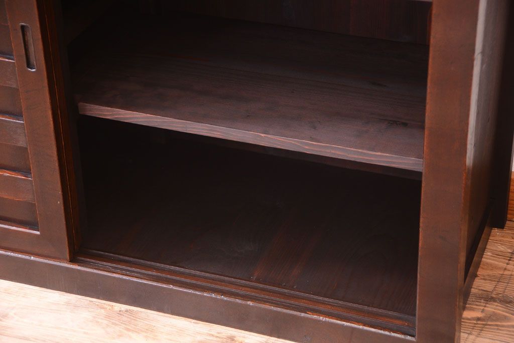 アンティーク家具　アンティーク　四尺　和モダンな収納箪笥サイドボード(水屋箪笥)