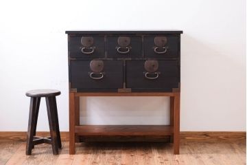 丸金具付き　リメイク品　アンティークのペイントサイドテーブル