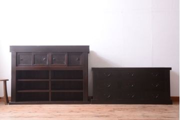 アンティーク家具　骨董・古民具　希少なデザイン　五尺　飾り棚付き関西収納箪笥(水屋箪笥)