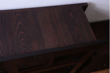 アンティーク家具　骨董・古民具　希少なデザイン　五尺　飾り棚付き関西収納箪笥(水屋箪笥)