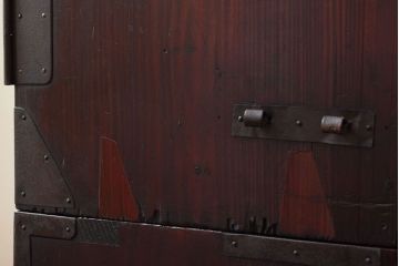 アンティーク家具　古民具・骨董　前面欅材　共縁　上品なアンティーク米沢箪笥