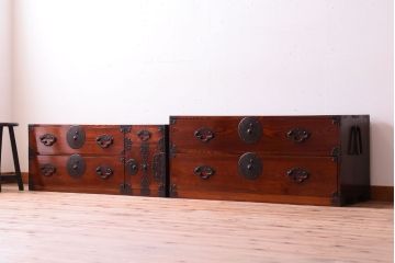 アンティーク家具　古民具・骨董　前面欅材　共縁　上品なアンティーク米沢箪笥