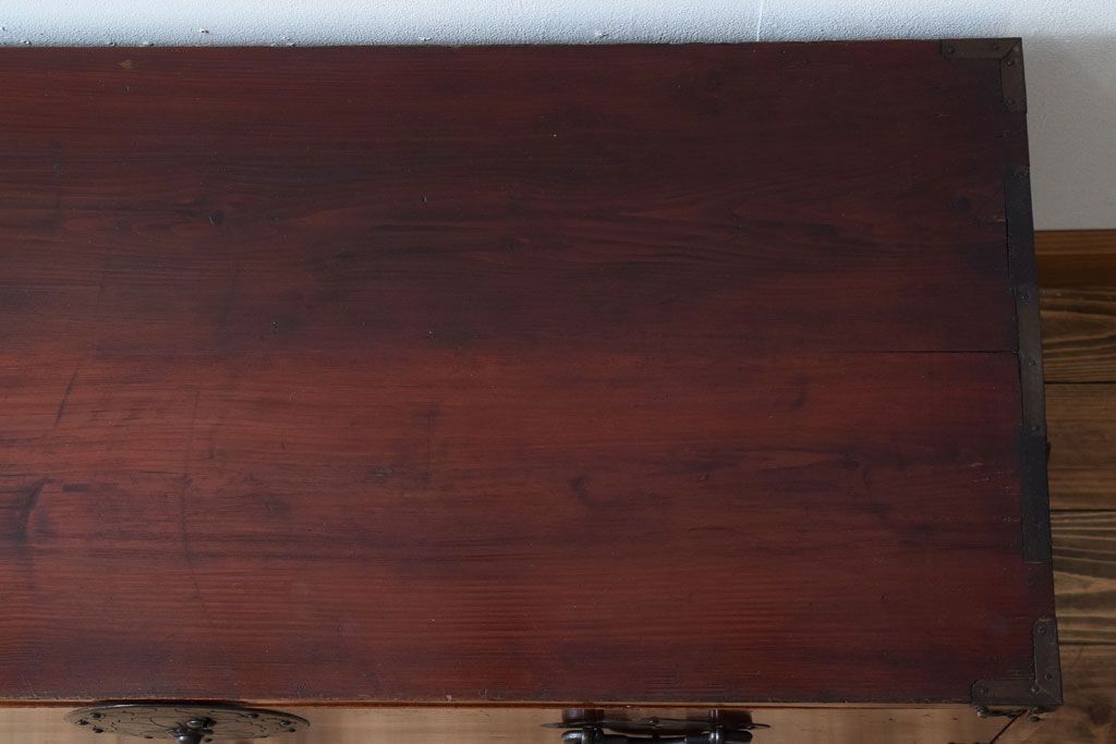 アンティーク家具　古民具・骨董　前面欅材　共縁　上品なアンティーク米沢箪笥