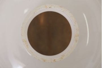 ミルクガラスシェードのアンティークペンダントライト