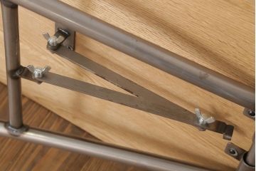 ラフジュ工房オリジナル　鉄脚　ナラ材製折りたたみテーブル(作業台)(2)