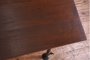 ラフジュ工房オリジナル　鉄脚　ウォールナット材製折りたたみテーブル(作業台)(2)