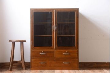 レトロ家具　昭和レトロなアンティーク本箱(ブックケース)