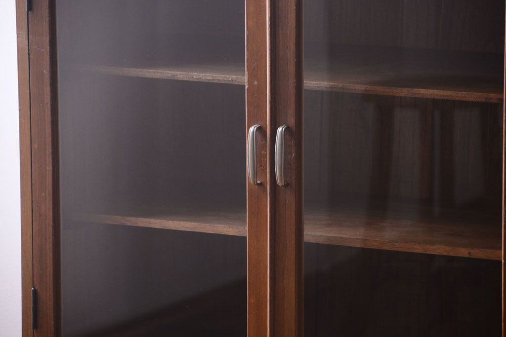 レトロ家具　昭和レトロなアンティーク本箱(ブックケース)