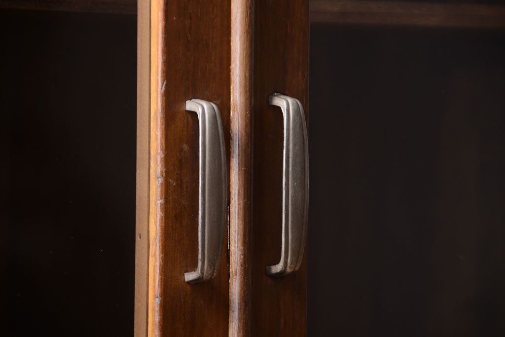 レトロ家具　昭和レトロなアンティーク本箱(ブックケース)