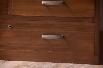 レトロ家具　昭和レトロなアンティーク本箱(ブックケース)