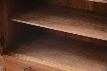 レトロ家具　昭和レトロなアンティーク本箱(ブックケース)