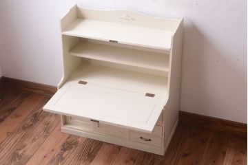 アンティーク家具　アイボリーペイント!小ぶりなアンティークライティングビューロー(机)