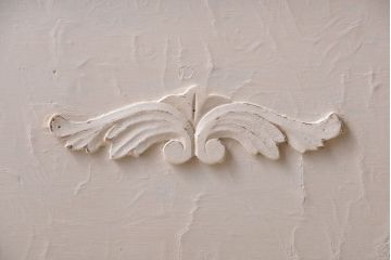 アンティーク家具　アイボリーペイント!小ぶりなアンティークライティングビューロー(机)