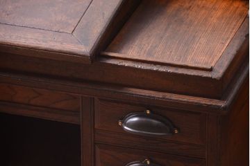アンティーク家具　古い栓材　上質な意匠のアンティーク簿記机(ライティングビューロー)