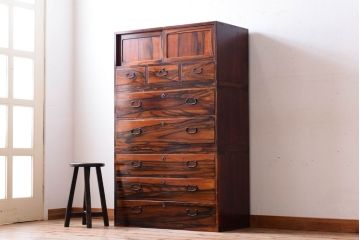 アンティーク家具　黒柿材貼り!和製アンティークの3段箪笥