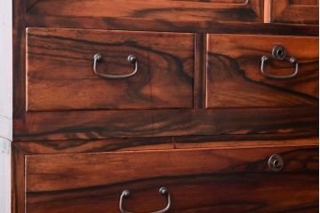アンティーク家具　黒柿材貼り!和製アンティークの3段箪笥