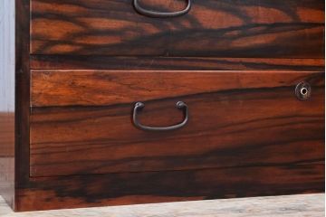 アンティーク家具　黒柿材貼り!和製アンティークの3段箪笥