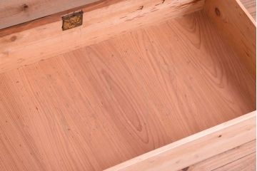 アンティーク家具　黒柿材貼り!和製アンティークの3段箪笥