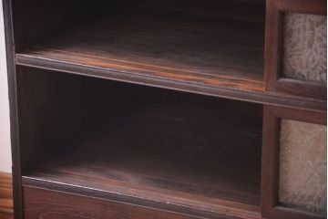 アンティーク家具　結霜ガラス入り!上品な古い時代箪笥の脚付きサイドボード