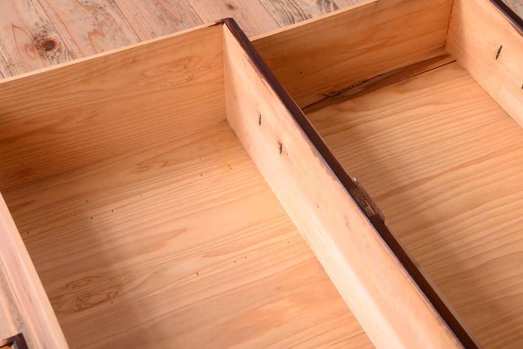 アンティーク家具　古民具・骨董　一本物　巾着金具　松本衣装箪笥