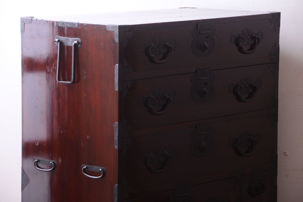 アンティーク家具　古民具・骨董　一本物　巾着金具　松本衣装箪笥