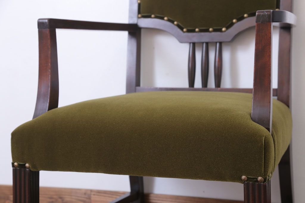 アンティーク家具　大正ロマン　古い木製のモダンなアンティークアームチェア(ソファ)(1)