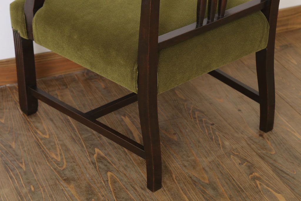 アンティーク家具　大正ロマン　古い木製のモダンなアンティークアームチェア(ソファ)(2)