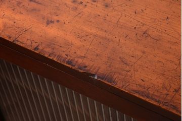 アンティーク家具　モールガラス入り!古い木製の二段重ねアンティーク収納棚