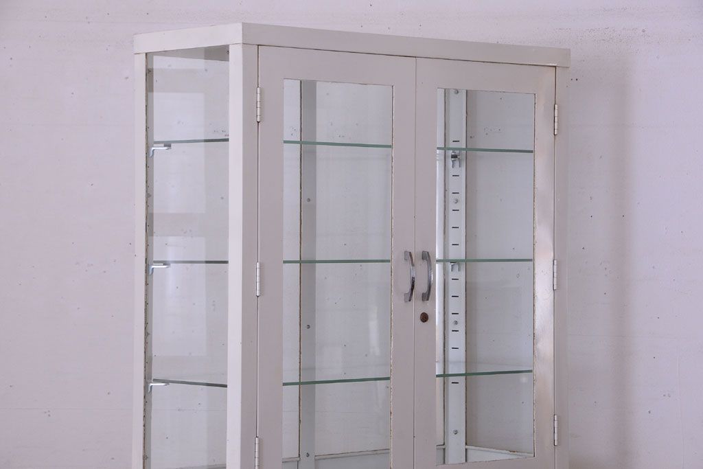 アンティーク家具　アンティーク　アイアンケビント(収納棚・キャビネット)