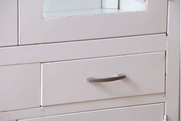 アンティーク家具　アンティーク　アイアンケビント(収納棚・キャビネット)