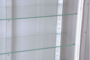 アンティーク家具　アンティーク　アイアンケビント(収納棚・キャビネット)