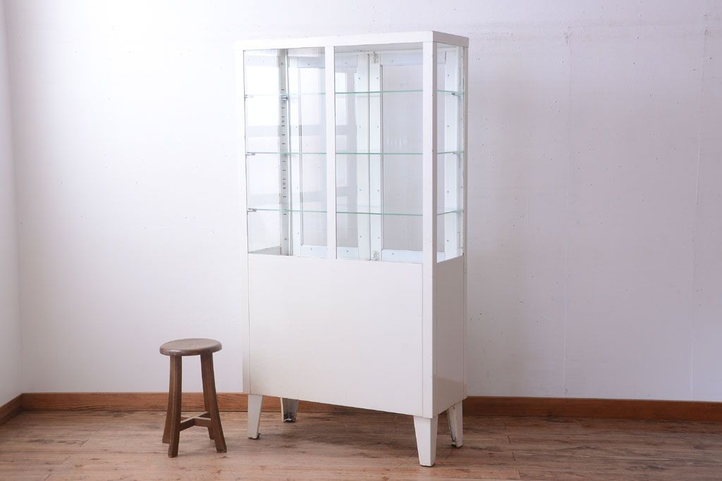 アンティーク家具　アンティーク　アイアンケビント(収納棚・キャビネット)