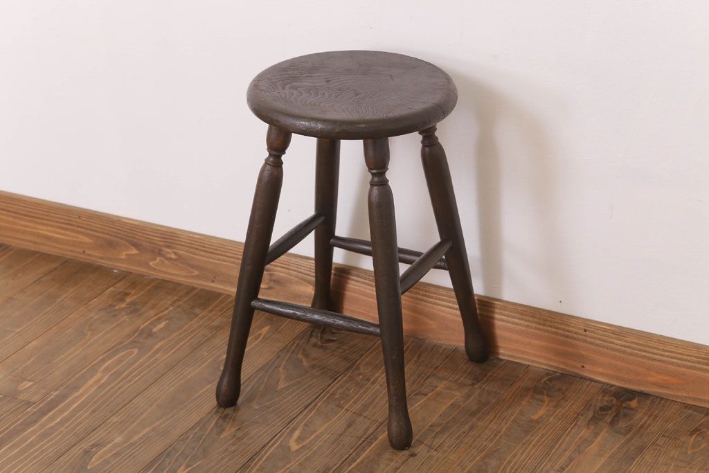 レトロ家具　和製アンティークのレトロな丸スツール