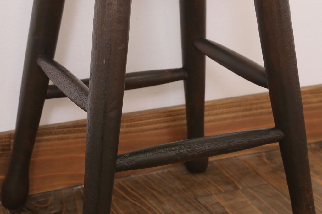 レトロ家具　和製アンティークのレトロな丸スツール